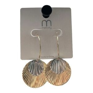 5/$25 Melody Gold and Silver Shell Dangle Earrings